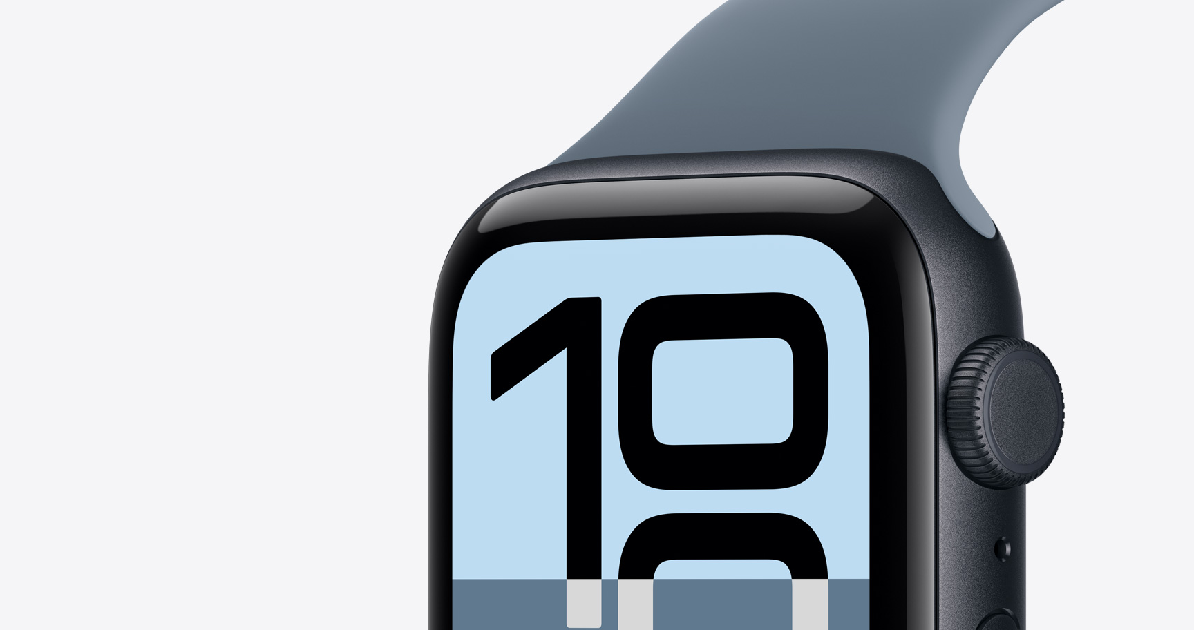 Apple Watch SE 3 in Midnight close-up